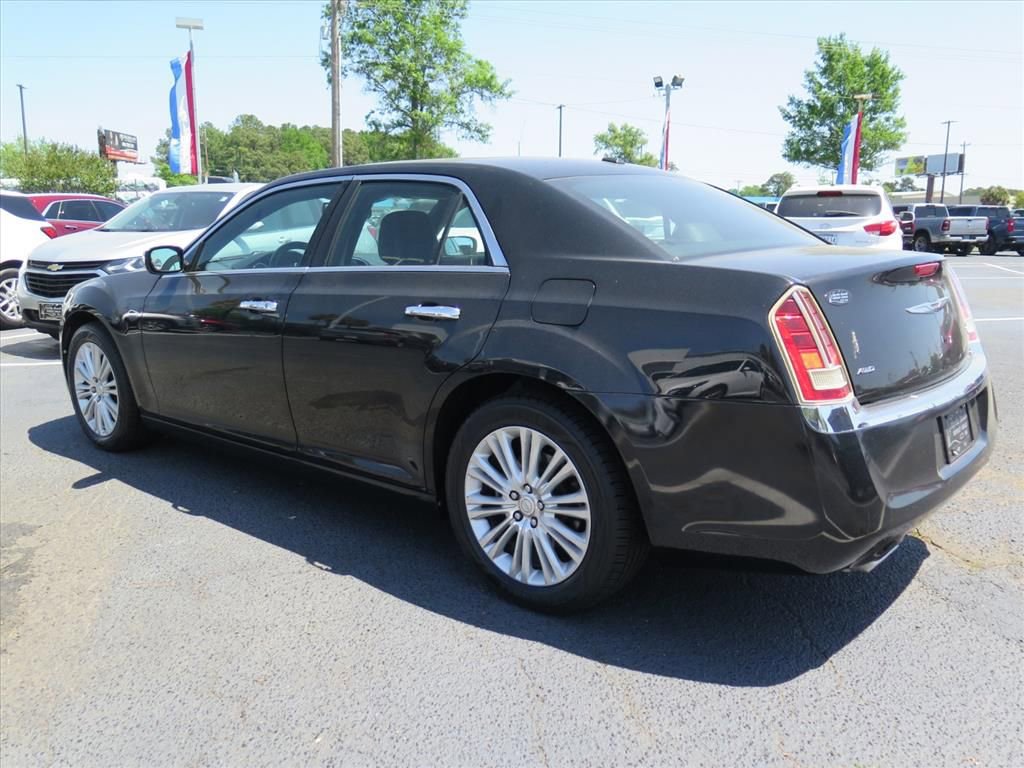 Used 2013 Chrysler 300 C AWD/4WD image 5