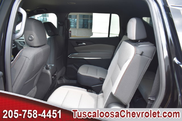 New 2027 Chevrolet Traverse LT w/ LPO, Floor Liner Package FWD image 18