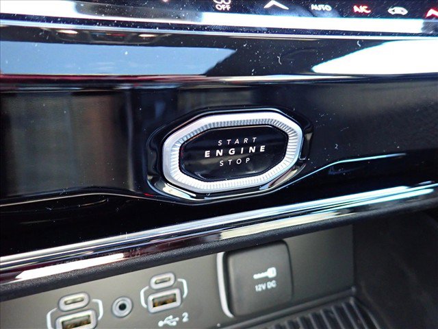 New 2026 Jeep Grand Cherokee L Limited AWD/4WD image 21