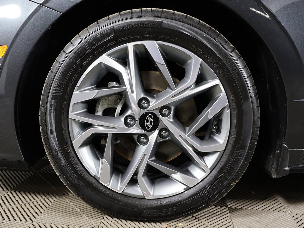 Used 2023 Hyundai Sonata SEL image 18