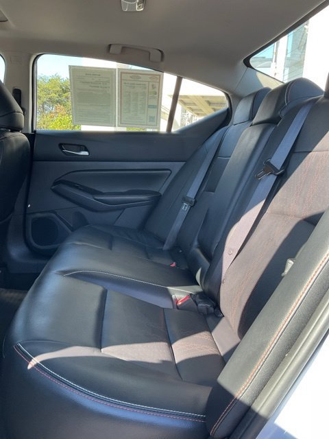 Used 2025 Nissan Altima 2.5 SR w/ SR Premium Package FWD image 16
