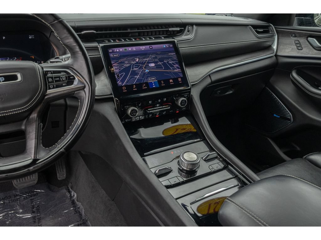 Used 2021 Jeep Grand Cherokee L Overland w/ Advanced Protech Group III AWD/4WD image 25