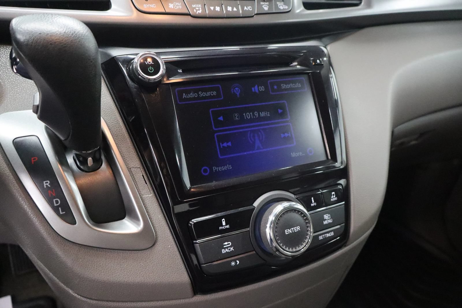 Used 2015 Honda Odyssey EX image 34