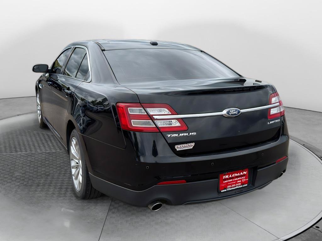 Used 2016 Ford Taurus Limited FWD image 8