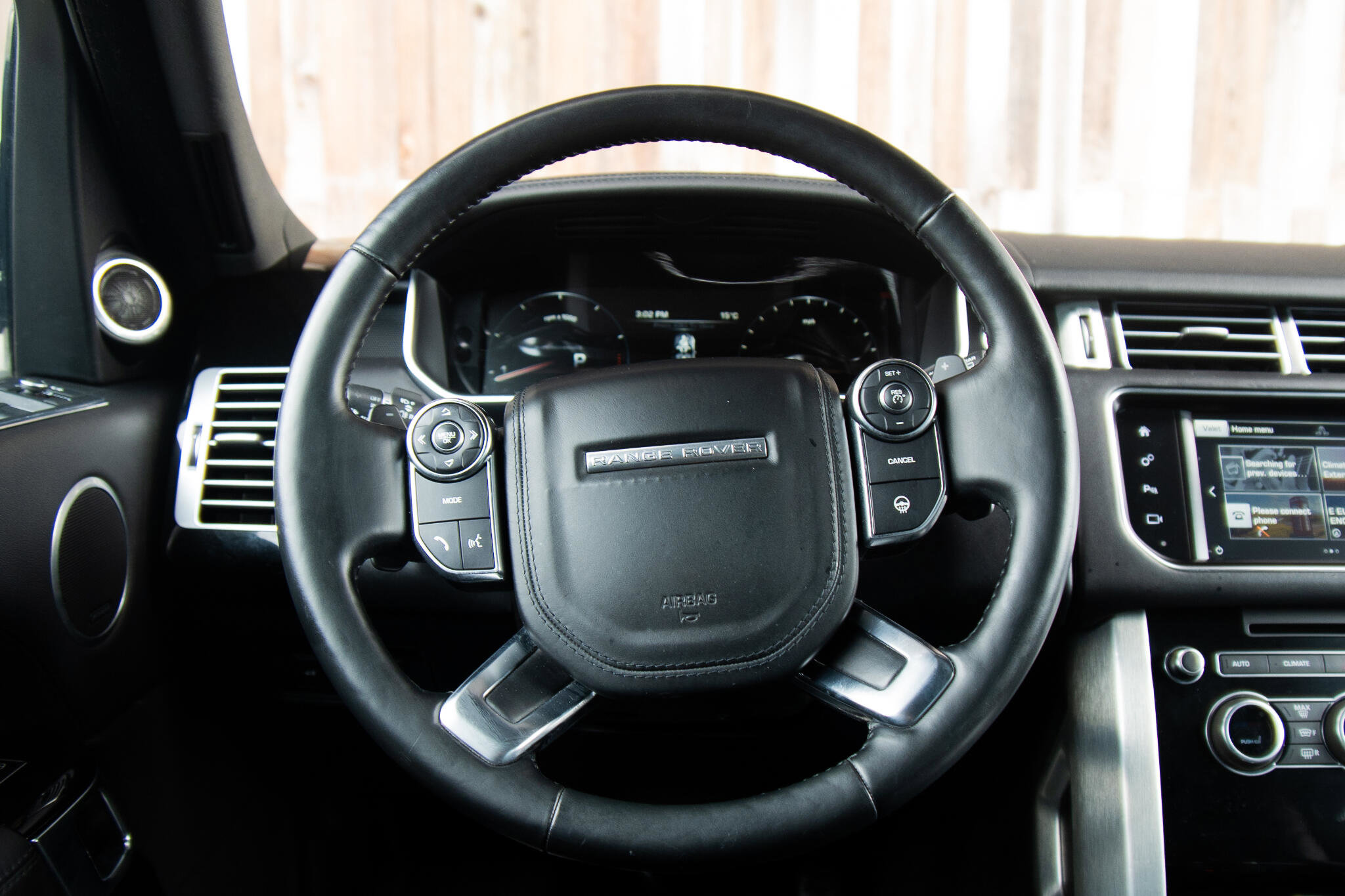 Used 2016 Land Rover Range Rover Long Wheelbase Supercharged image 14