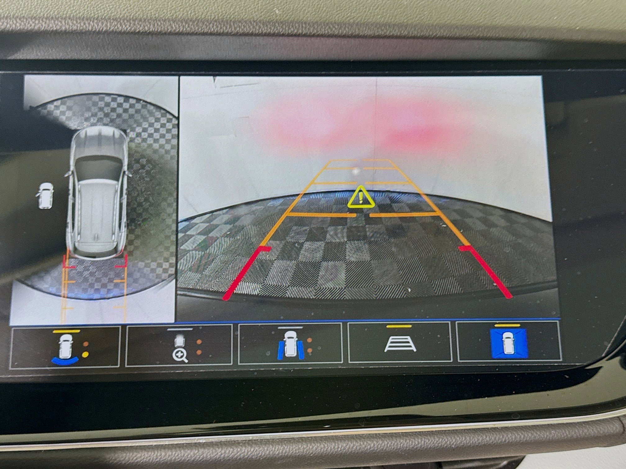 Used 2023 Buick Envision Avenir image 19