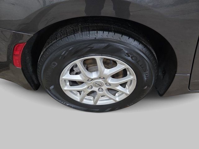 Used 2023 Chrysler Pacifica Touring-L image 33