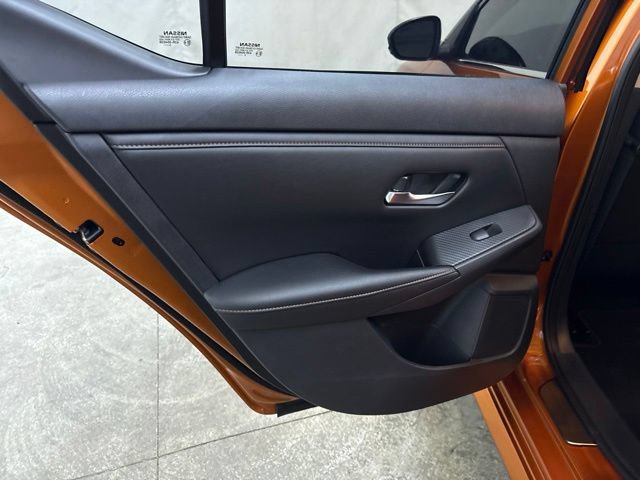 Used 2020 Nissan Sentra SR w/ Premium Package FWD image 18