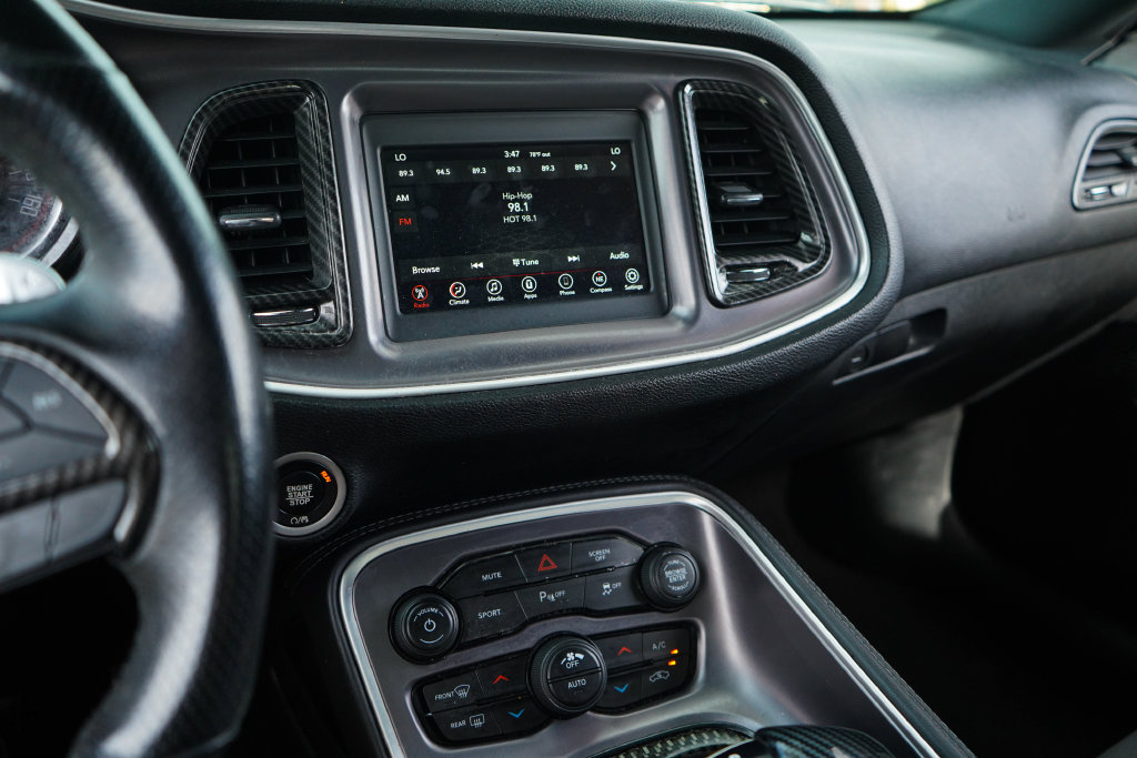 Used 2019 Dodge Challenger GT AWD/4WD image 8