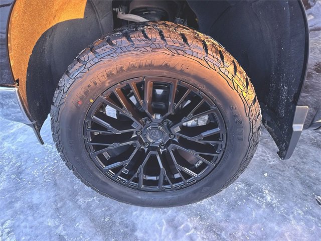 Used 2023 Chevrolet Silverado 1500 LTZ image 32