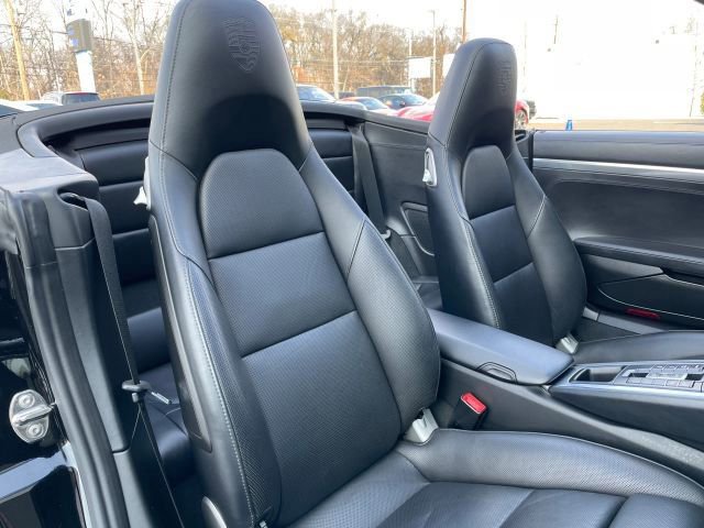 Used 2014 Porsche 911 Turbo image 32