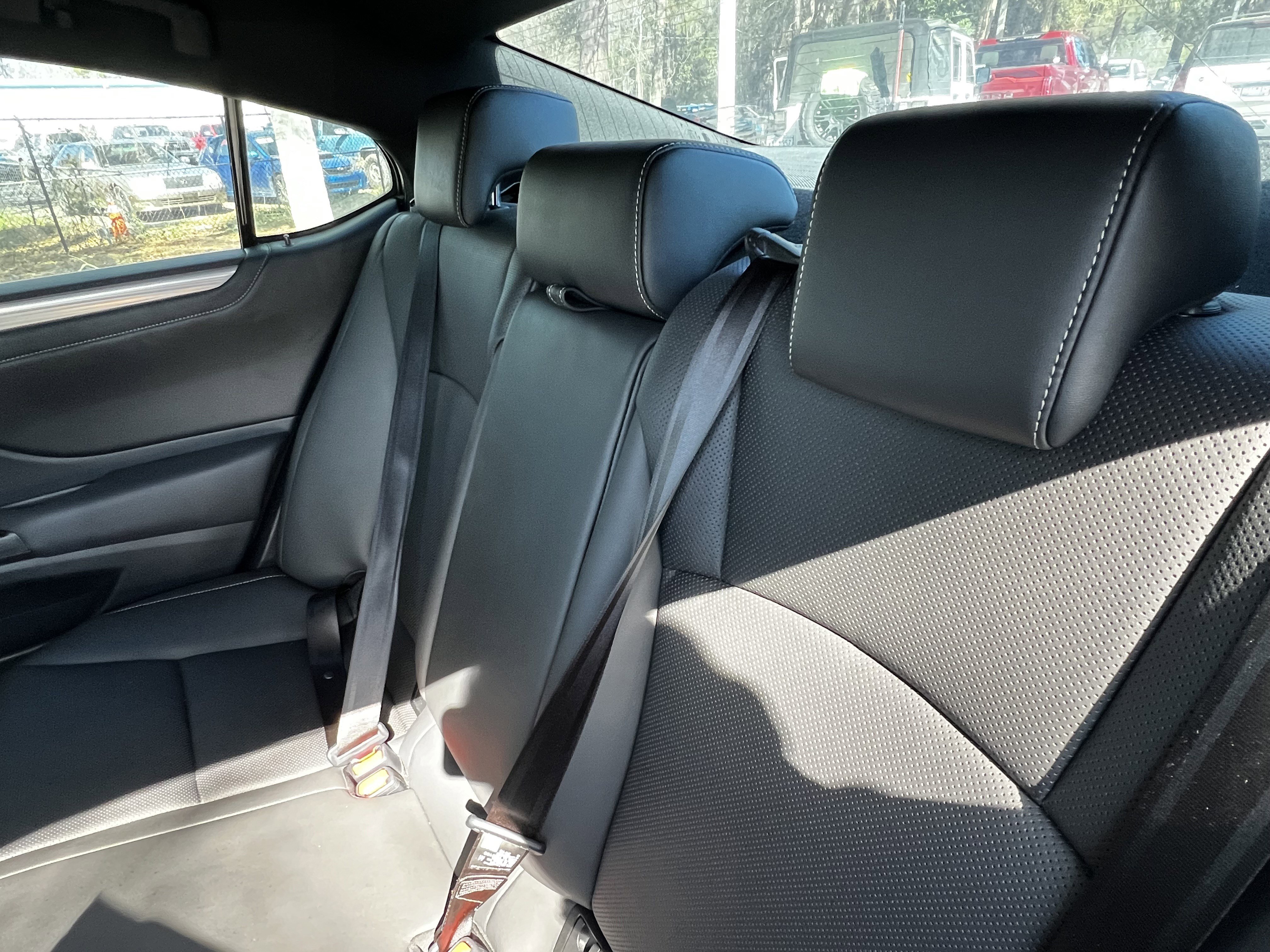 Used 2019 Lexus ES 350 F Sport w/ Accessory Package 2 image 32