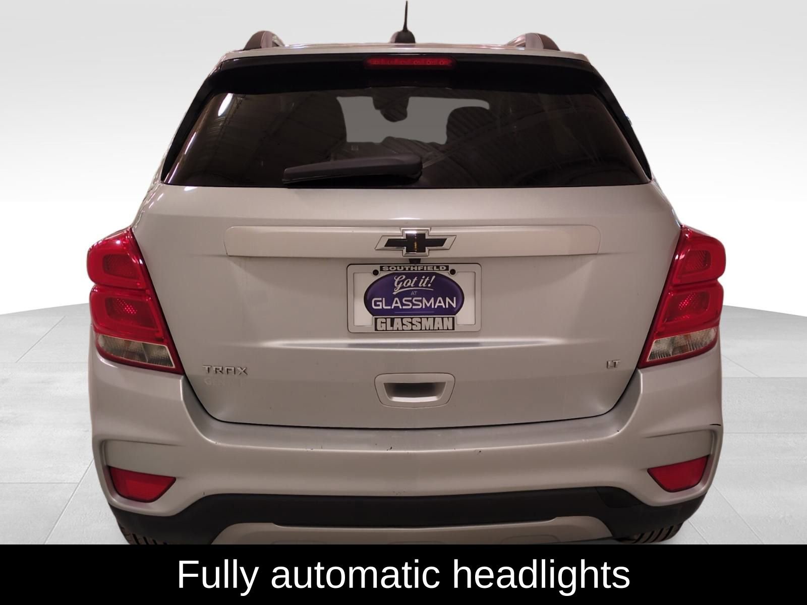 Used 2020 Chevrolet Trax LT w/ LT Convenience Package image 5