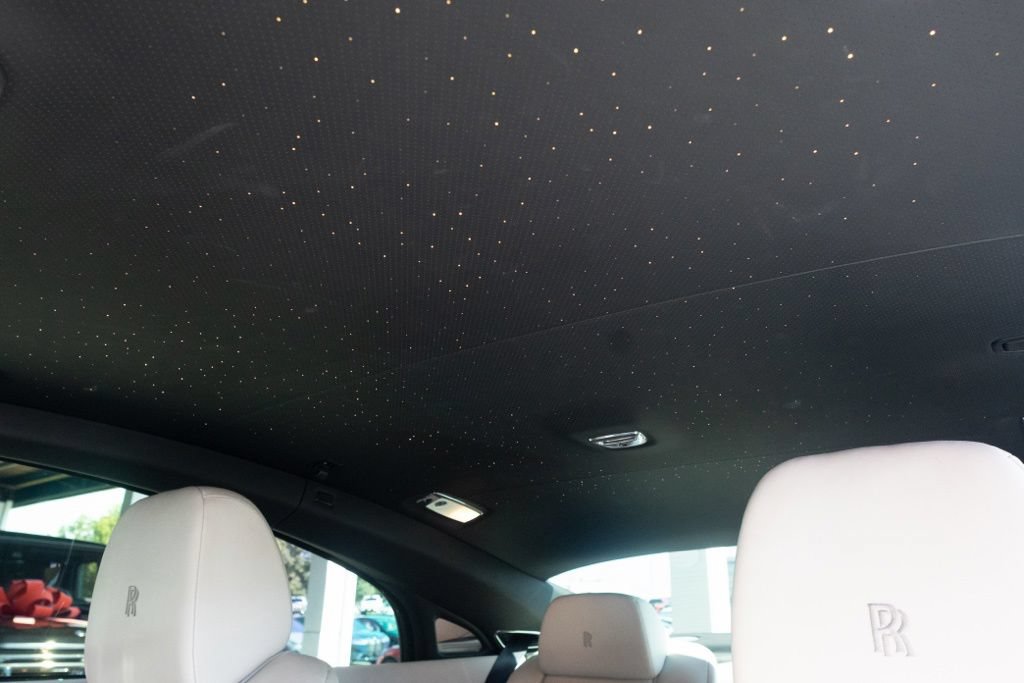 Used 2019 Rolls-Royce Wraith RWD image 37