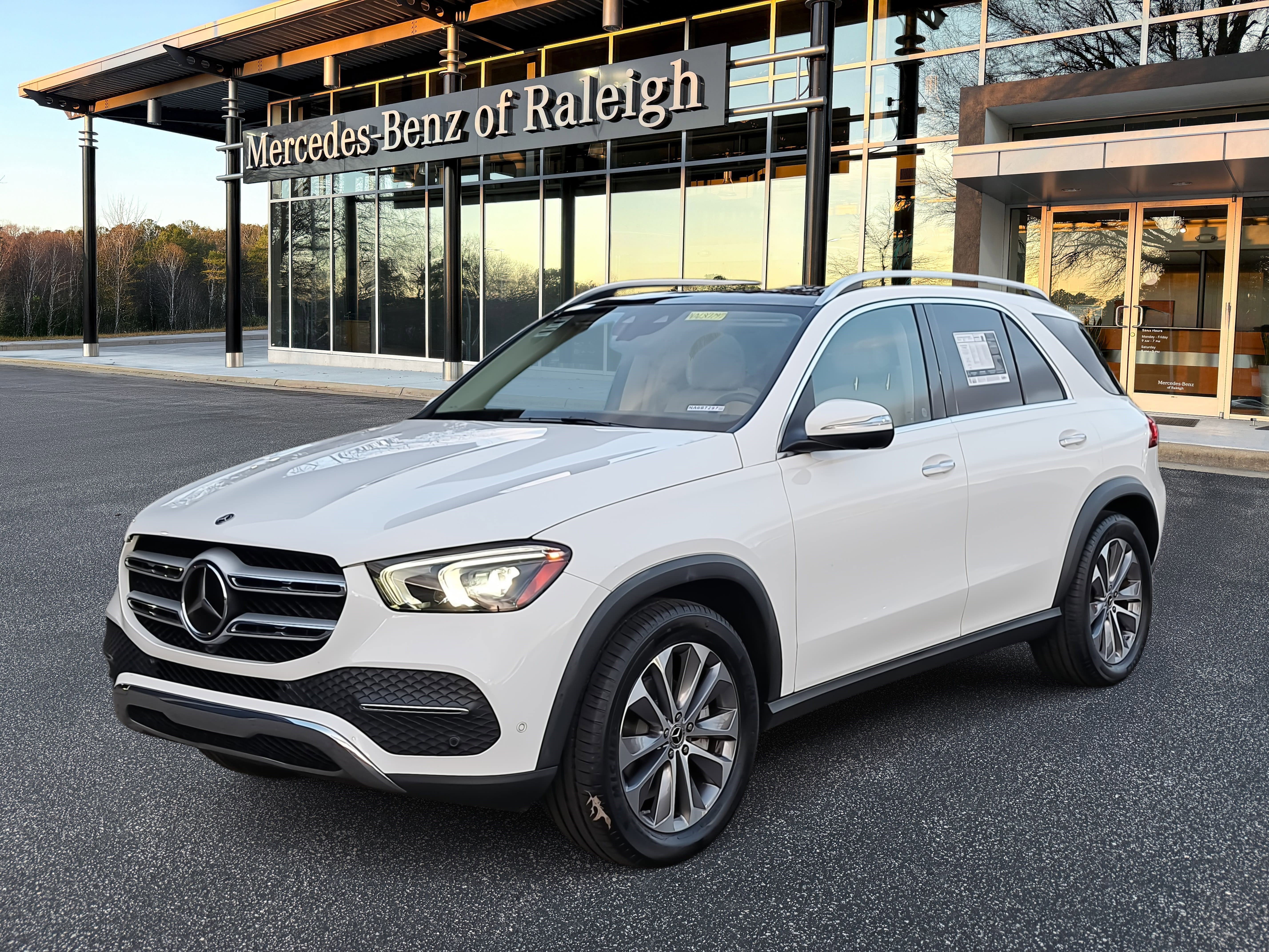 Certified 2022 Mercedes-Benz GLE 350 image 1