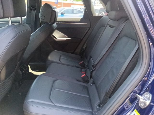 Used 2025 Audi Q3 2.0T Premium AWD/4WD image 29