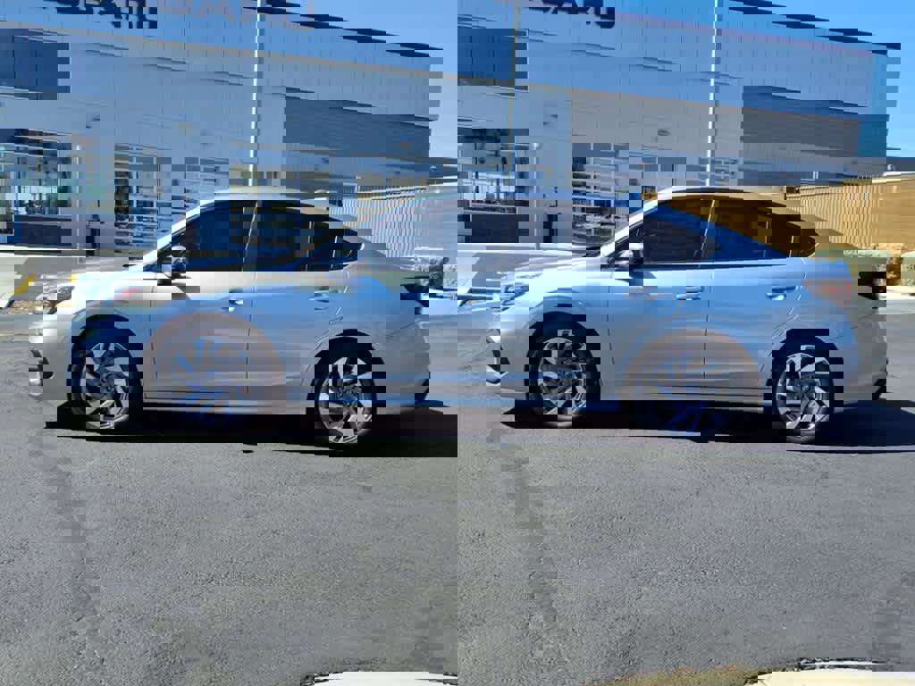 New 2025 Subaru Legacy Limited image 4