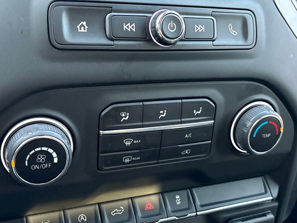 Certified 2024 Chevrolet Silverado 1500 Custom w/ Turbomax Blackout Package image 20