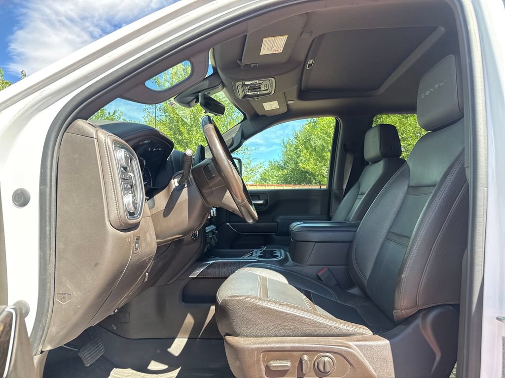 Used 2020 GMC Sierra 2500 Denali w/ Denali Ultimate Package AWD/4WD image 11