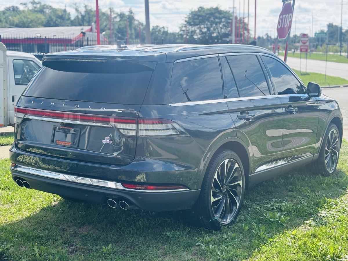 Used 2024 Lincoln Aviator Reserve w/ Equipment Group 201A AWD/4WD image 8