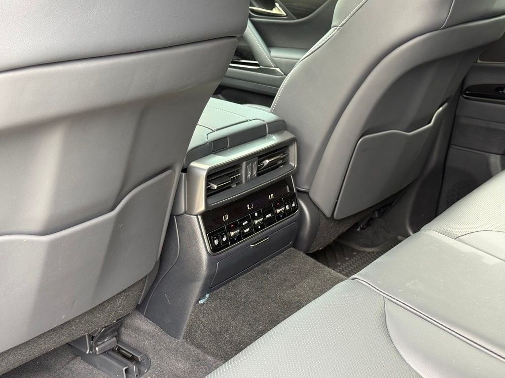 Certified 2026 Lexus LX 700h Luxury AWD/4WD image 30