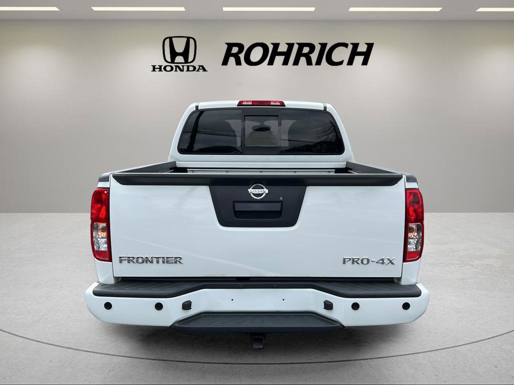 Used 2018 Nissan Frontier PRO-4X image 7