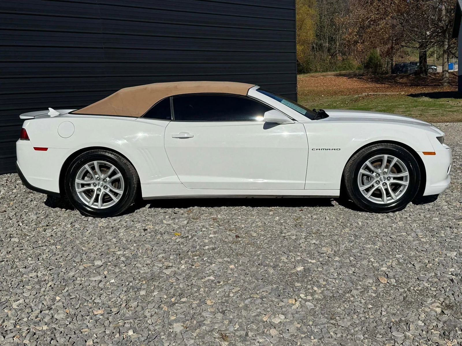 Used 2015 Chevrolet Camaro LT image 3
