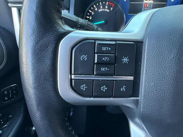 Used 2023 Ford Expedition Max XLT image 19