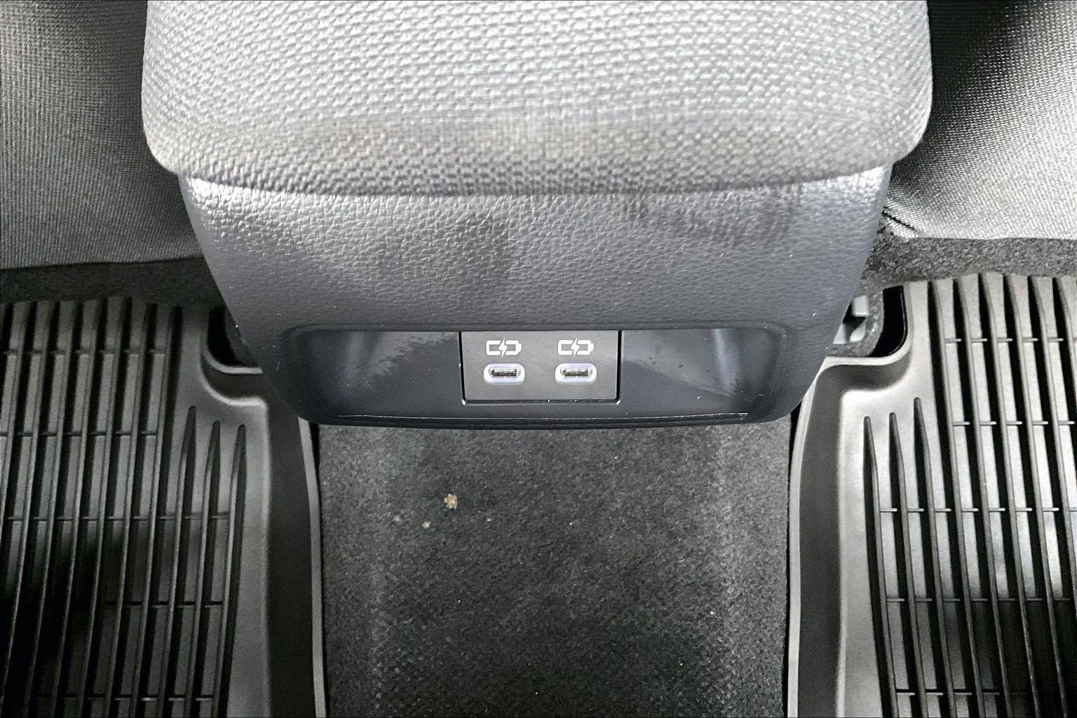 Used 2026 Toyota Corolla LE w/ LE Premium Package FWD image 31