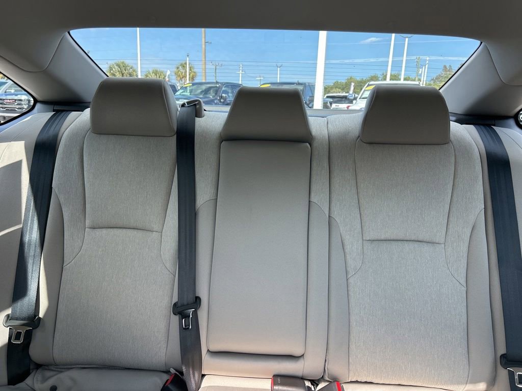 Used 2025 Honda Accord SE image 13