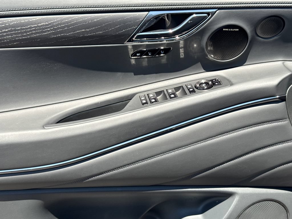 New 2026 Genesis GV80 3.5T Prestige AWD/4WD image 12