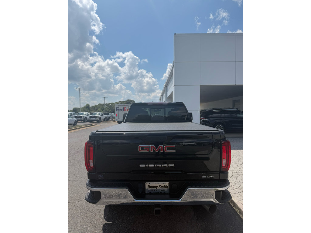 Used 2022 GMC Sierra 2500 SLT w/ SLT Premium Package AWD/4WD image 8