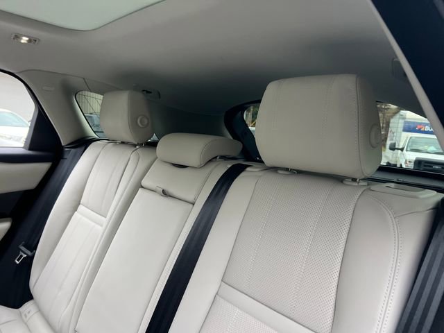 Used 2020 Land Rover Range Rover Velar R-Dynamic S image 22