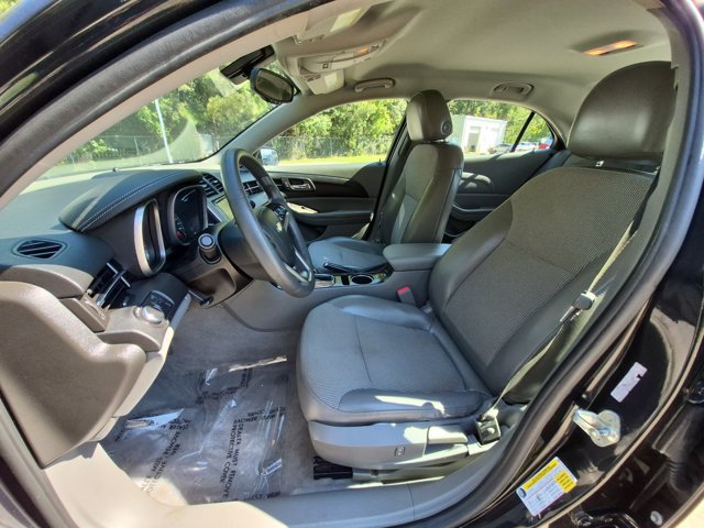 Used 2015 Chevrolet Malibu LT FWD image 16