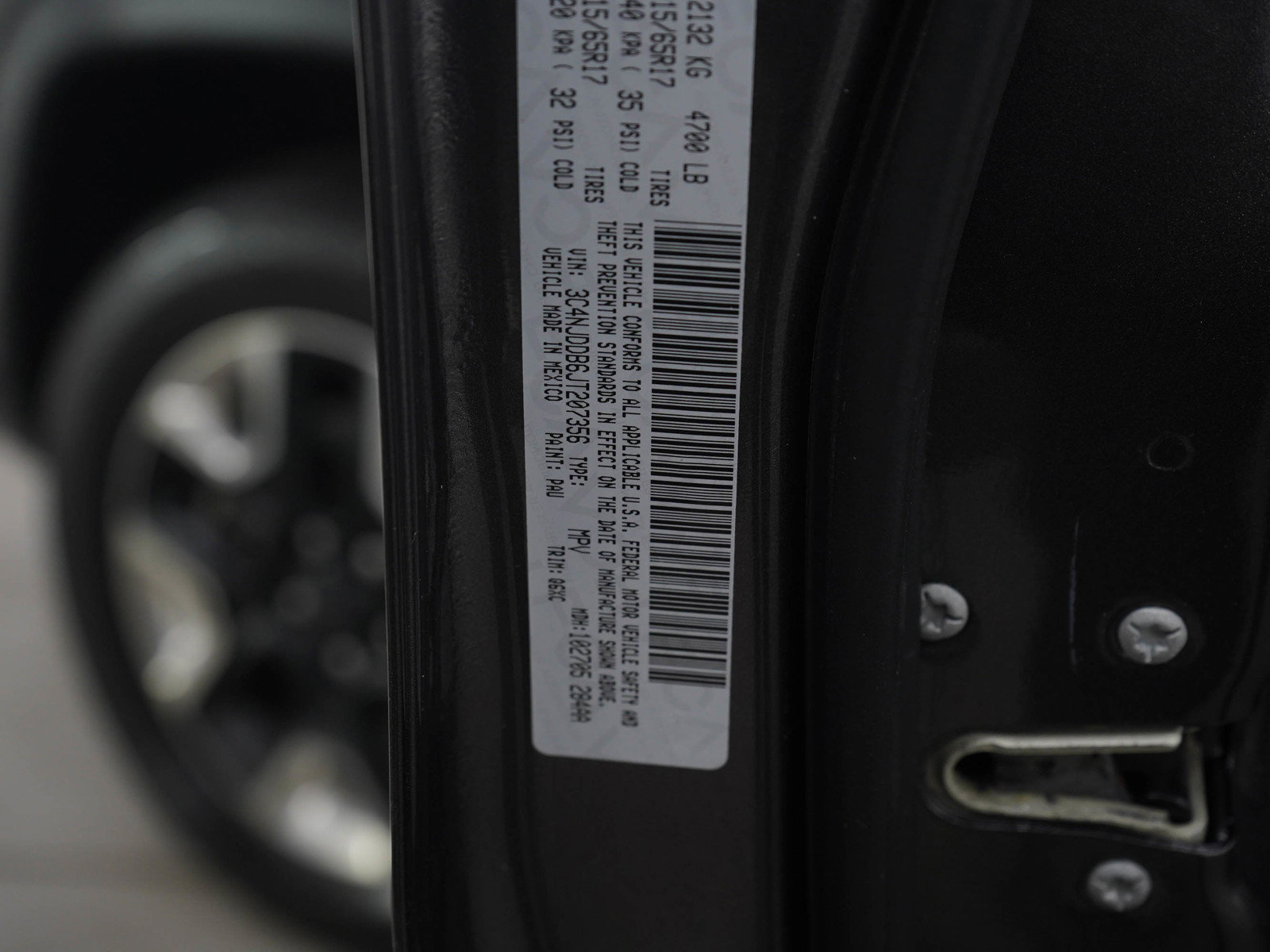 Used 2018 Jeep Compass Trailhawk w/ Cold Weather Group image 23