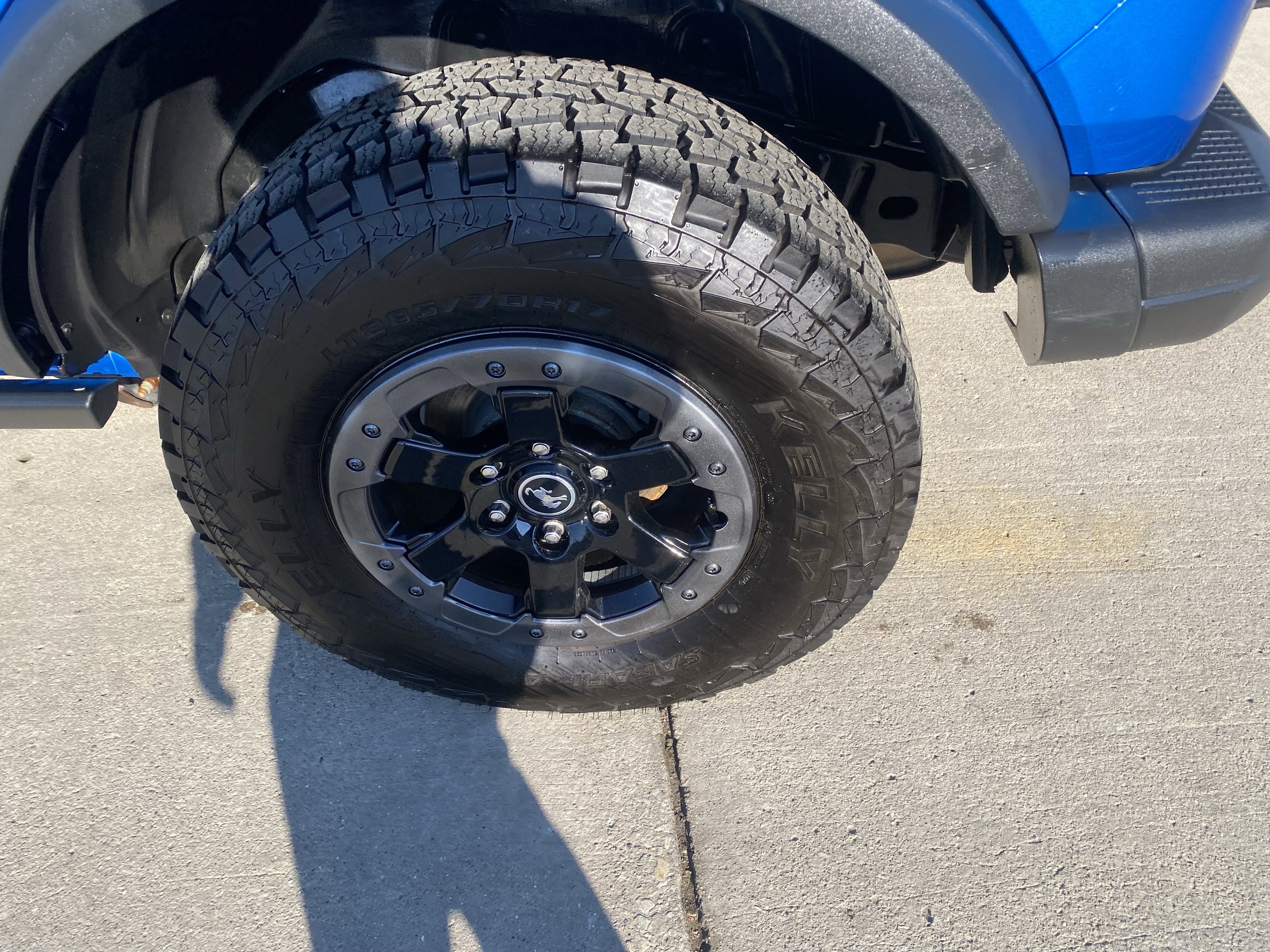 Used 2023 Ford Bronco Badlands image 8