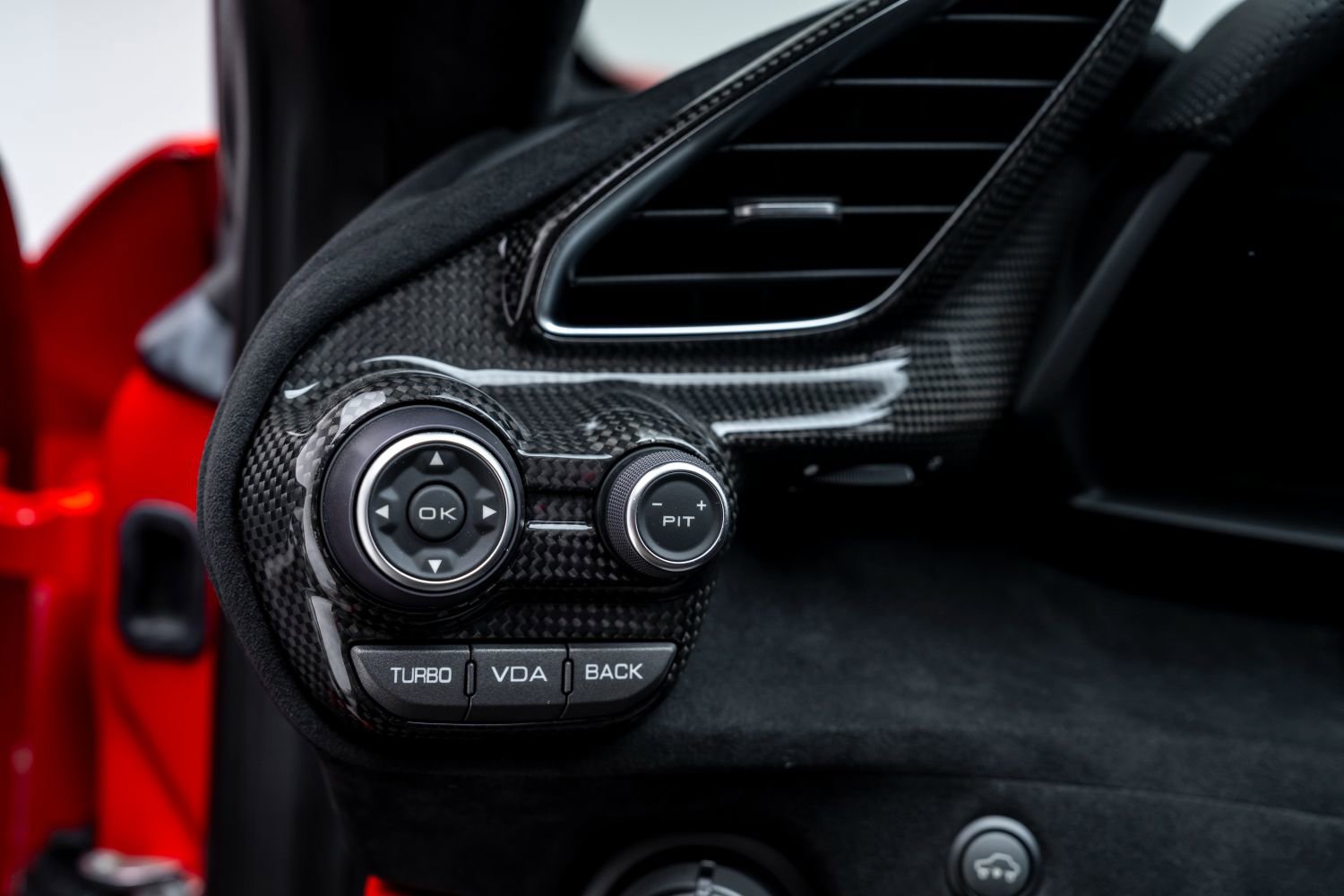 Used 2020 Ferrari 488 Pista Spider image 58