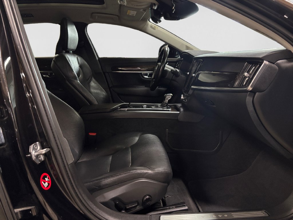 Used 2019 Volvo S90 T5 Momentum AWD/4WD image 15