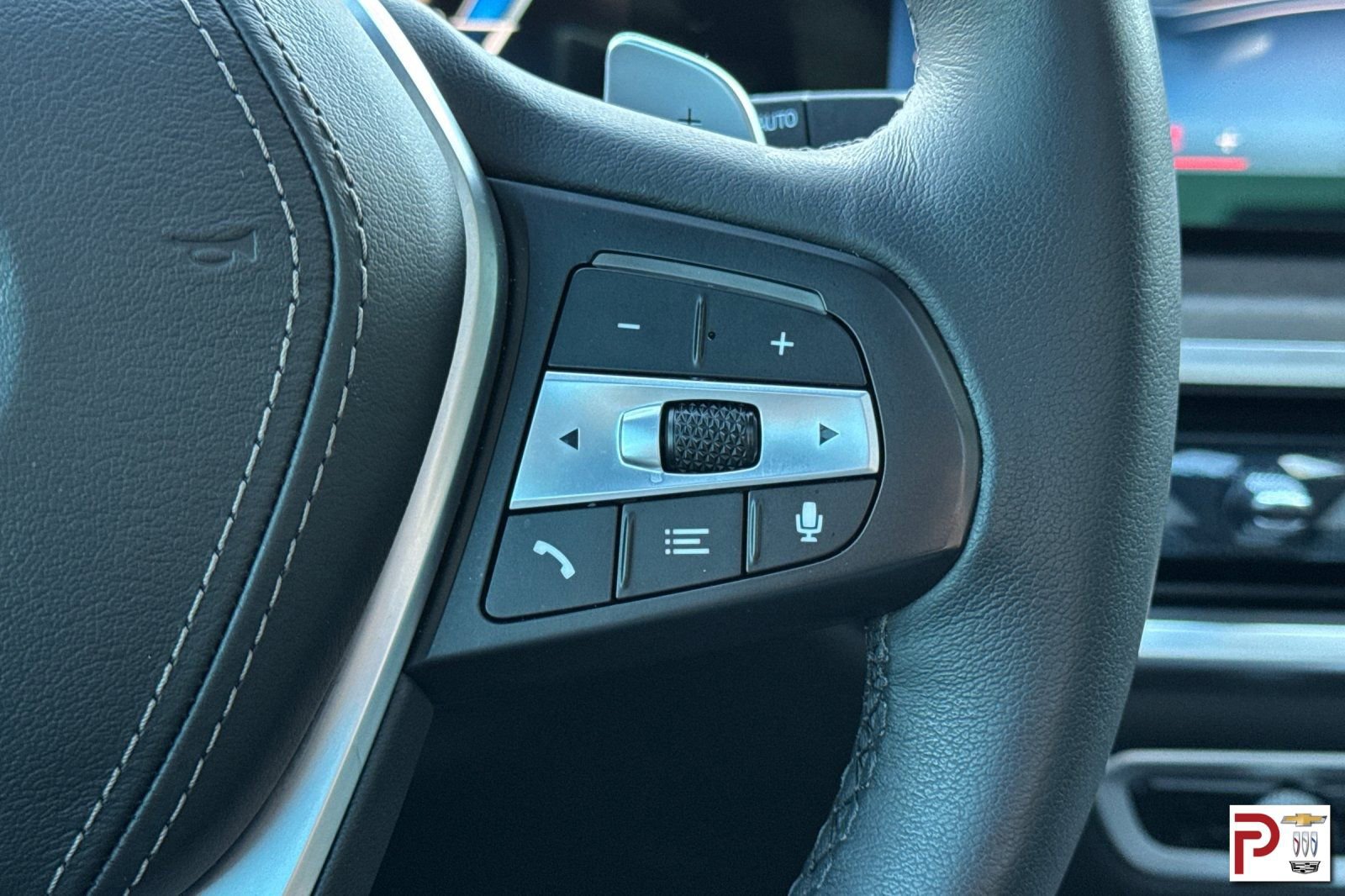 Used 2026 BMW X5 xDrive50e image 31