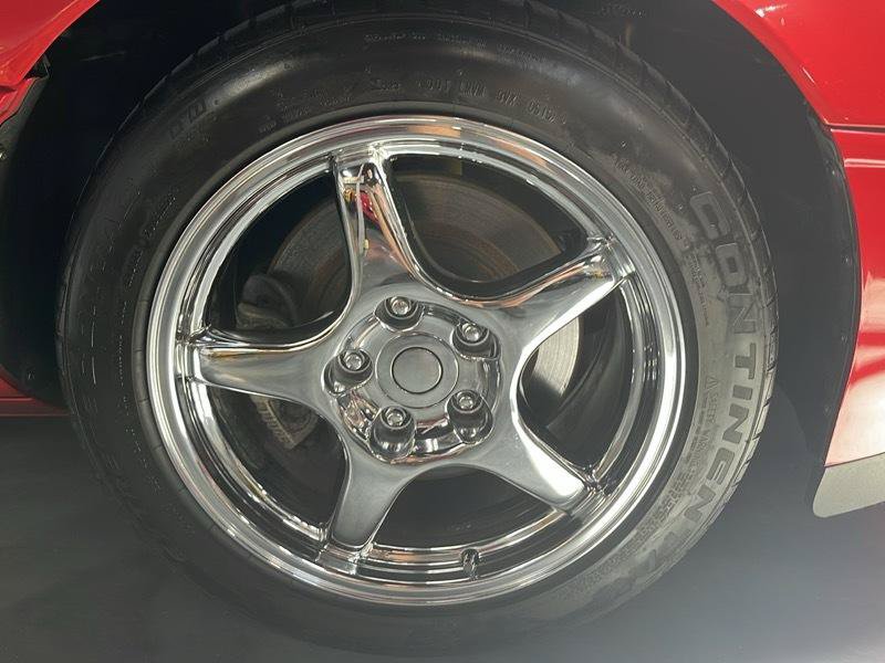Used 1996 Chevrolet Corvette Convertible RWD image 20
