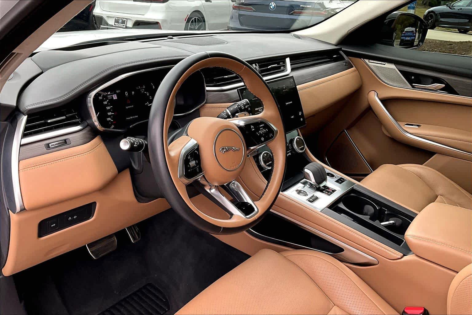Used 2023 Jaguar F-PACE S AWD/4WD image 17
