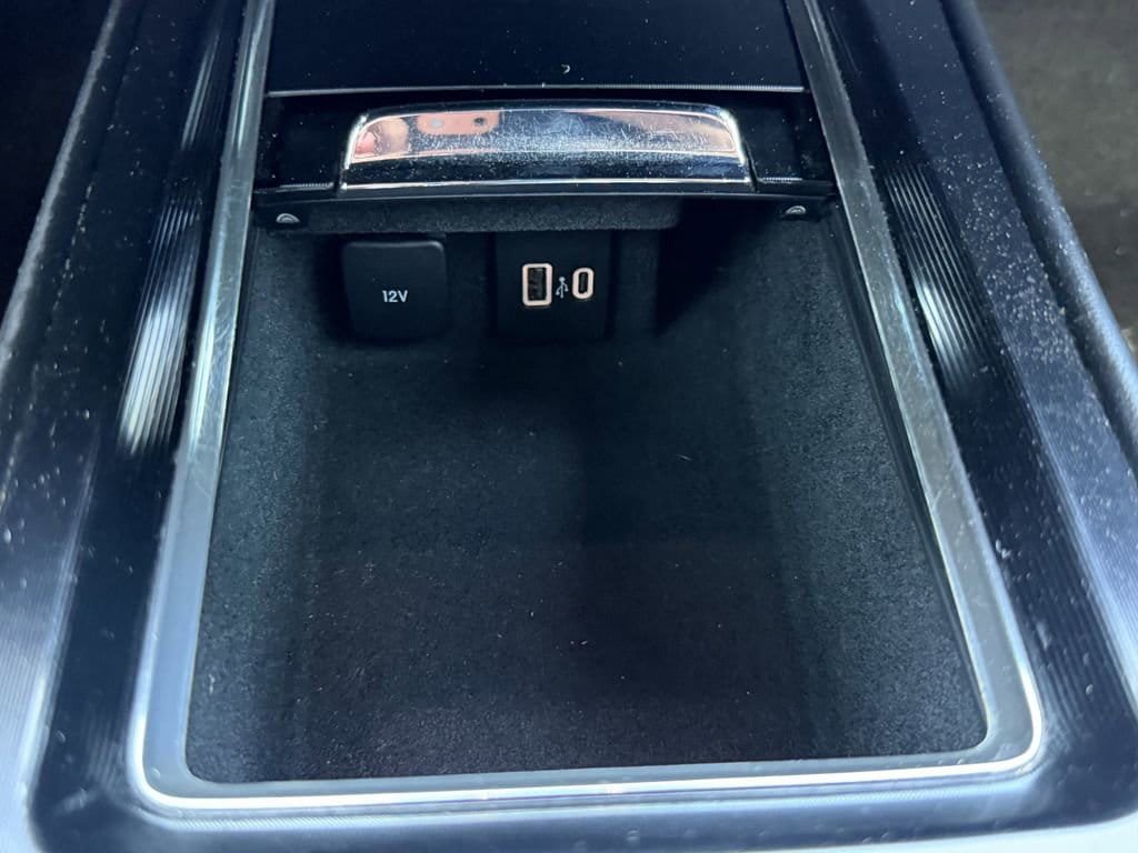 Used 2021 Lincoln Corsair Reserve w/ Equipment Group 201A FWD image 25
