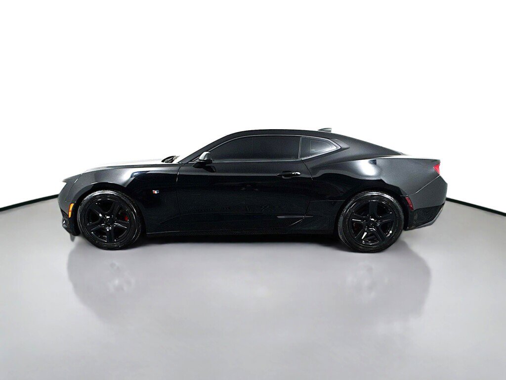 Used 2018 Chevrolet Camaro LS RWD image 2