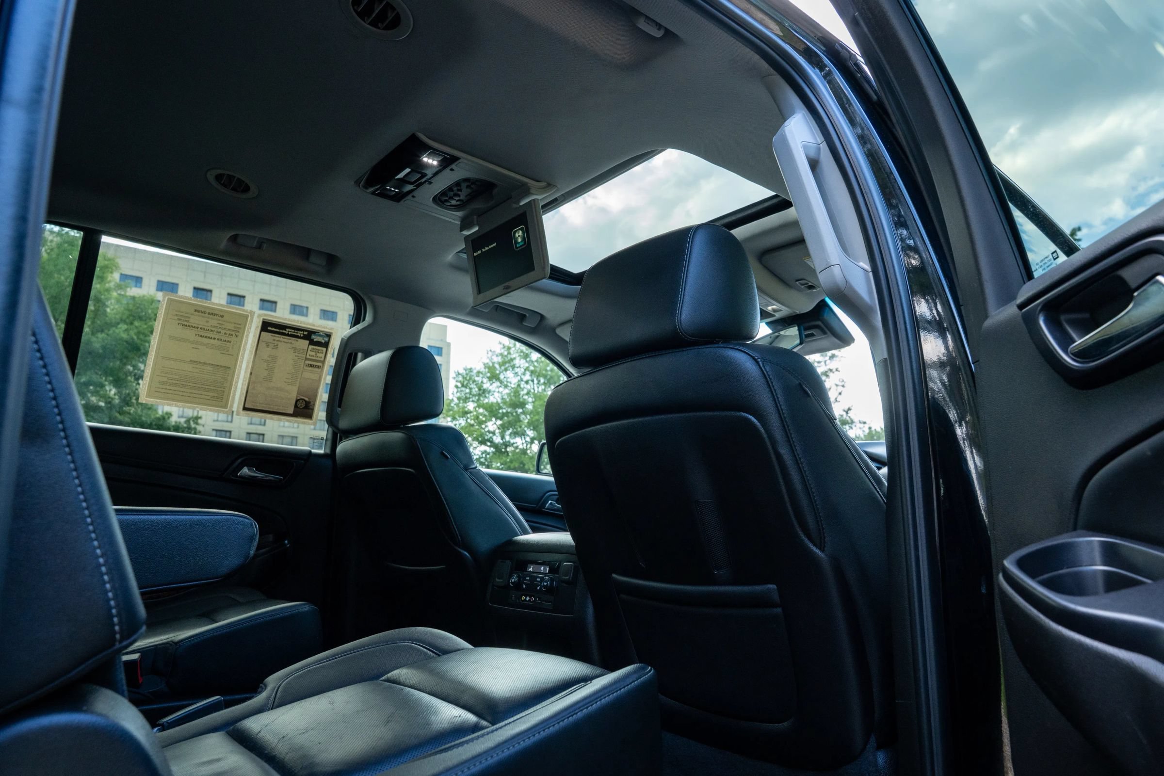 Used 2016 Chevrolet Suburban LTZ AWD/4WD image 17