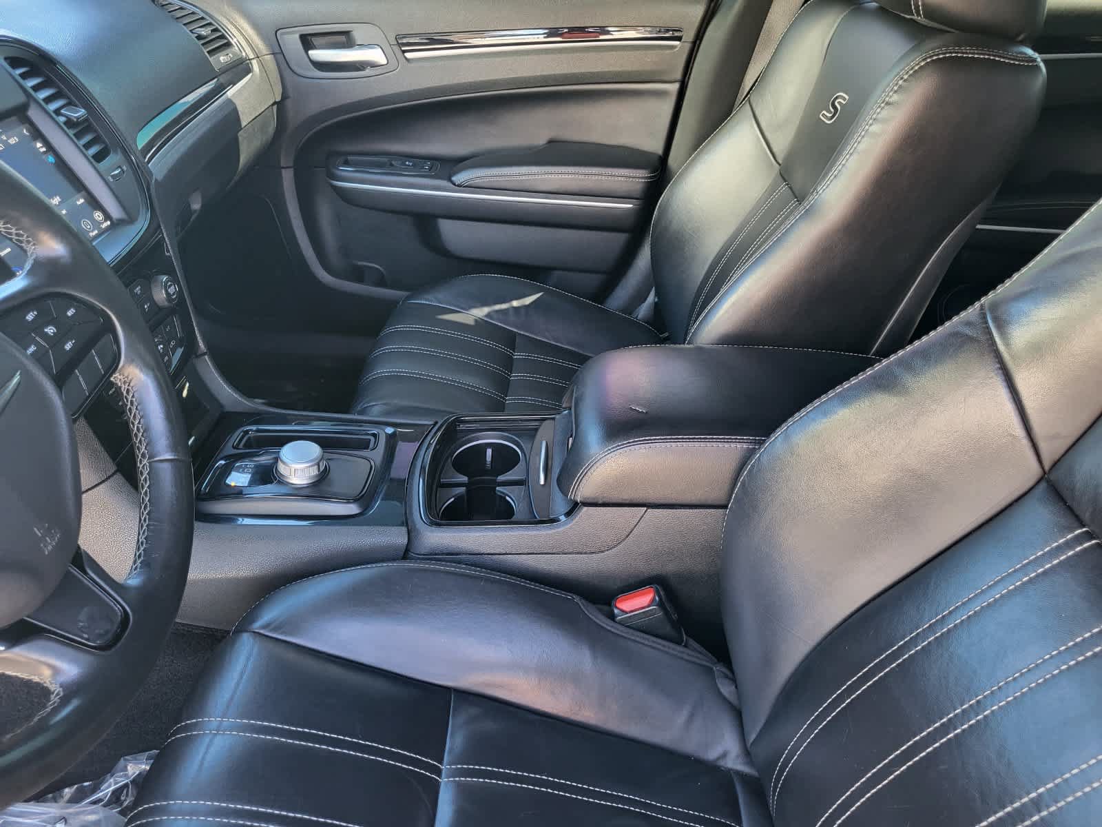 Used 2021 Chrysler 300 S RWD image 24