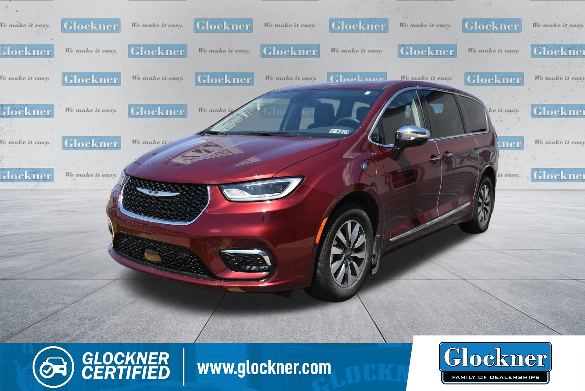 Used 2023 Chrysler Pacifica Limited FWD image 1