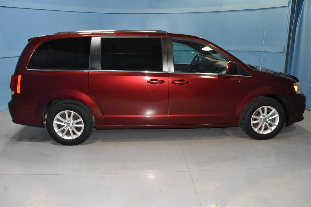 Used 2020 Dodge Grand Caravan SXT FWD image 20