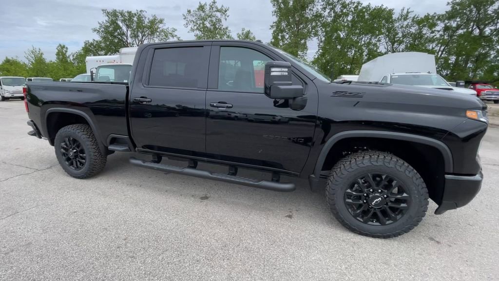New 2026 Chevrolet Silverado 2500 LT w/ Trail Boss Package AWD/4WD image 3