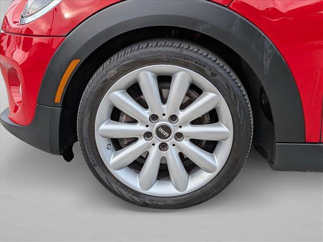 Used 2019 MINI Cooper 4-Door Hardtop image 22