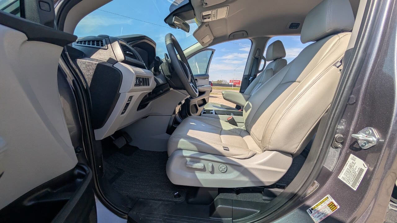 Used 2022 Honda Odyssey EX image 18